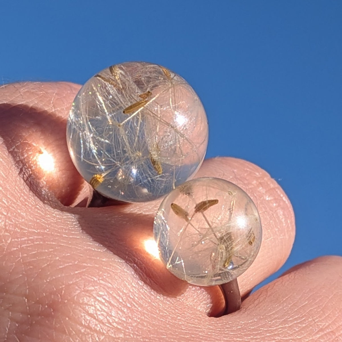 handmade dandelion wish ring Belgium
double sphere flower ring – EL-CreationS