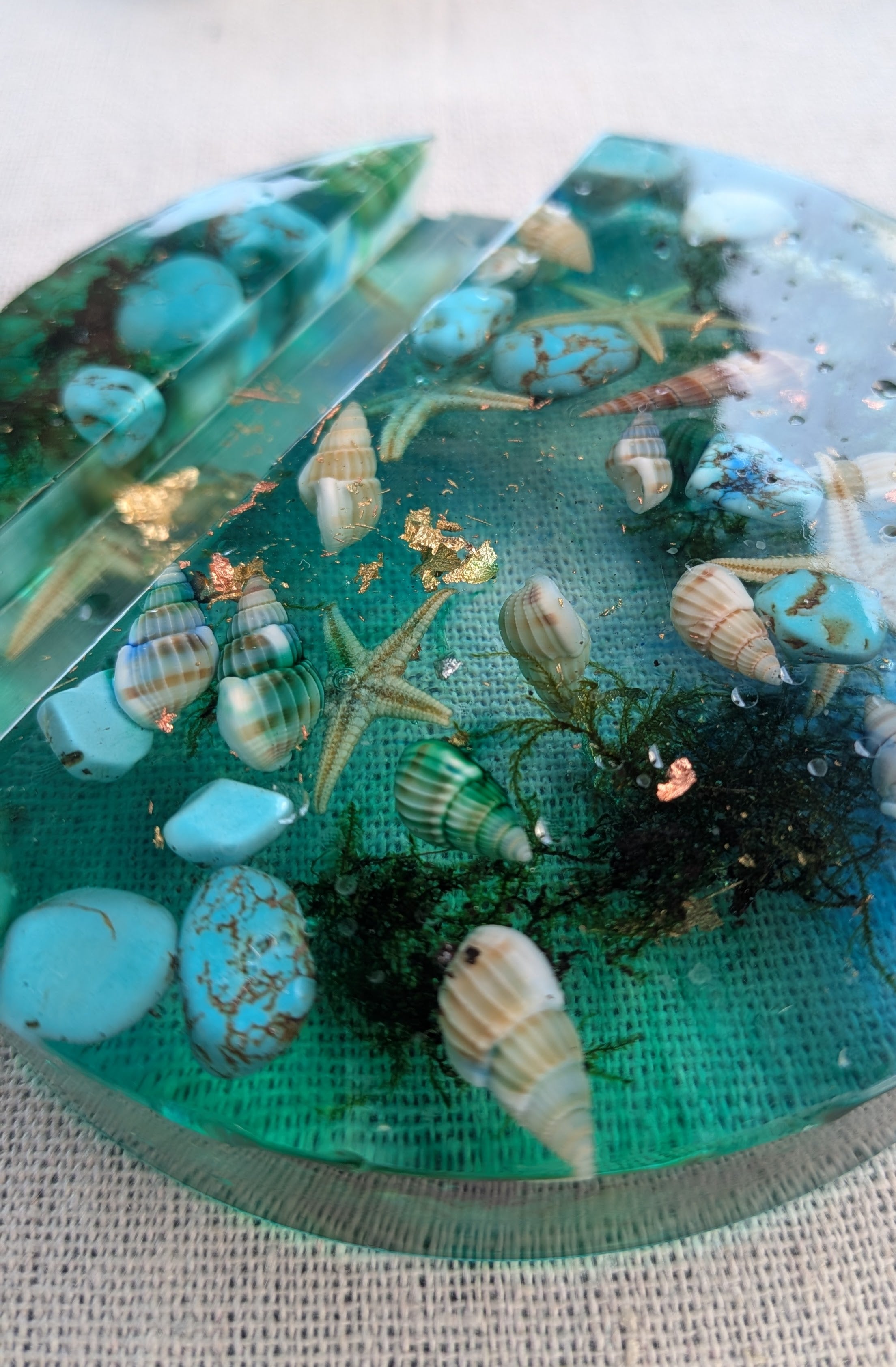 Ocean Resin Phone Stand
