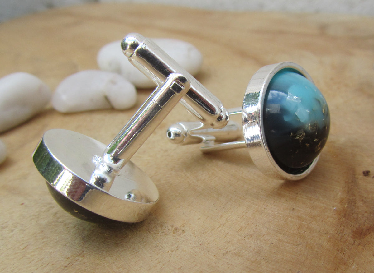 Ocean Gradient Gold Silver Flakes Resin Cufflinks