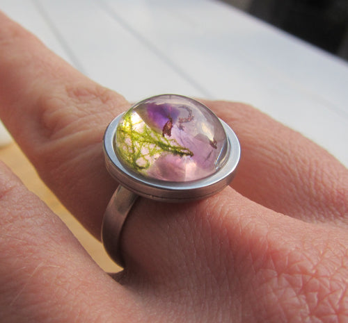 Adjustable crystal resin ring with amethyst, rose quartz and forest moss – gift for her – EL-CreationS