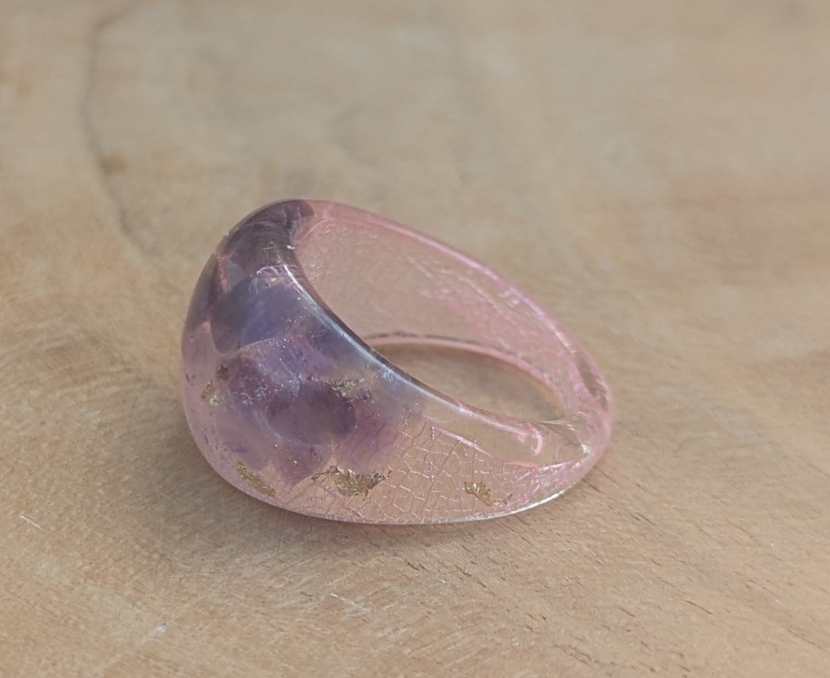 Elegant resin ring with real pink leaf and natural amethyst by EL-Creations