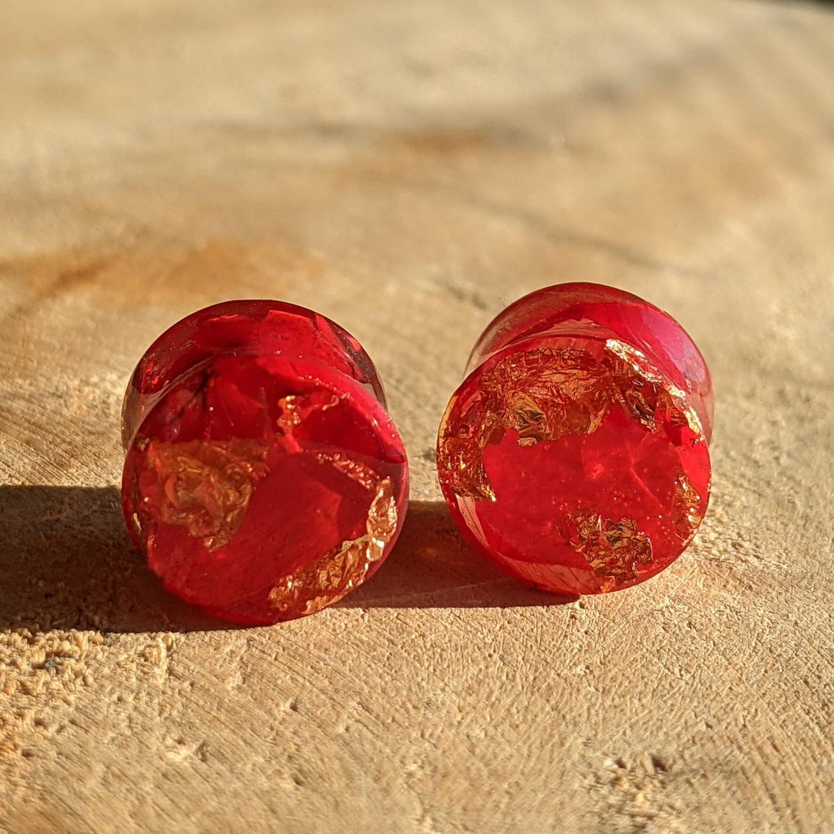 Red tulip petals copper resin ear plugs handmade botanical jewelry EL-Creations