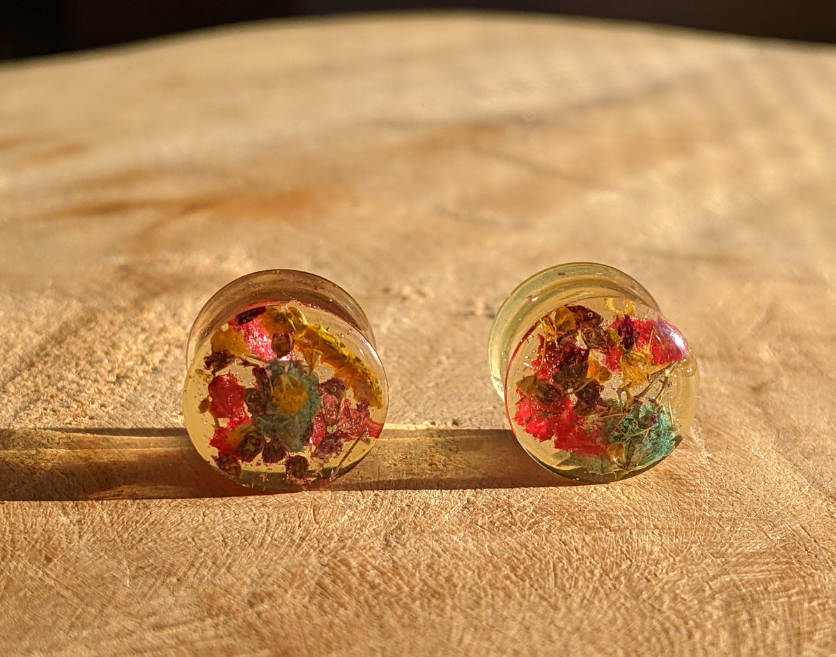 Colourful pressed flower ear plugs for stretched ears EL-Creations