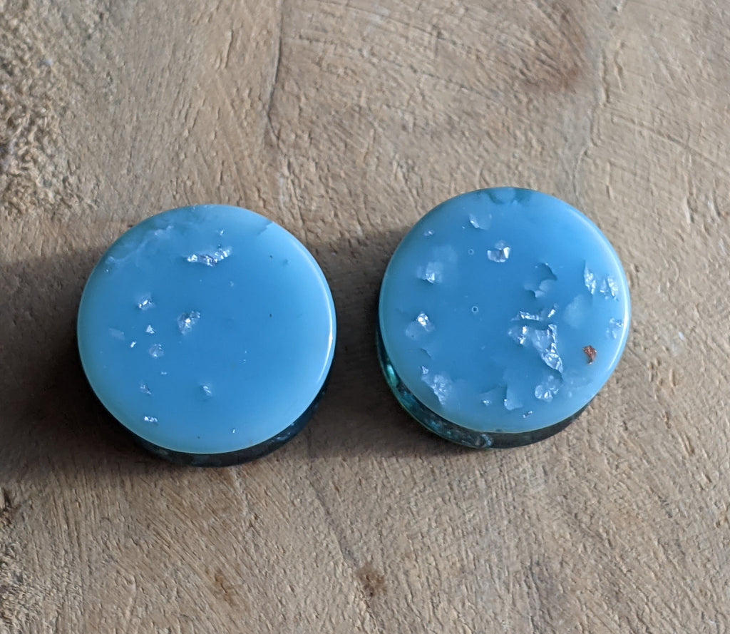 Boucles d'oreilles en résine bleu turquoise à deux faces