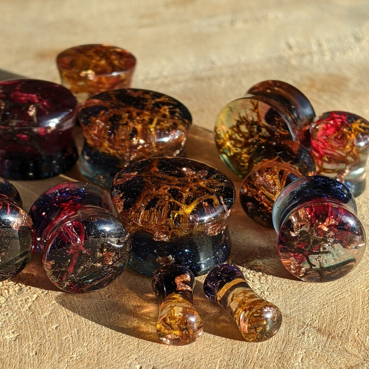 Ocean resin ear plugs with real moss and natural stones EL-Creations