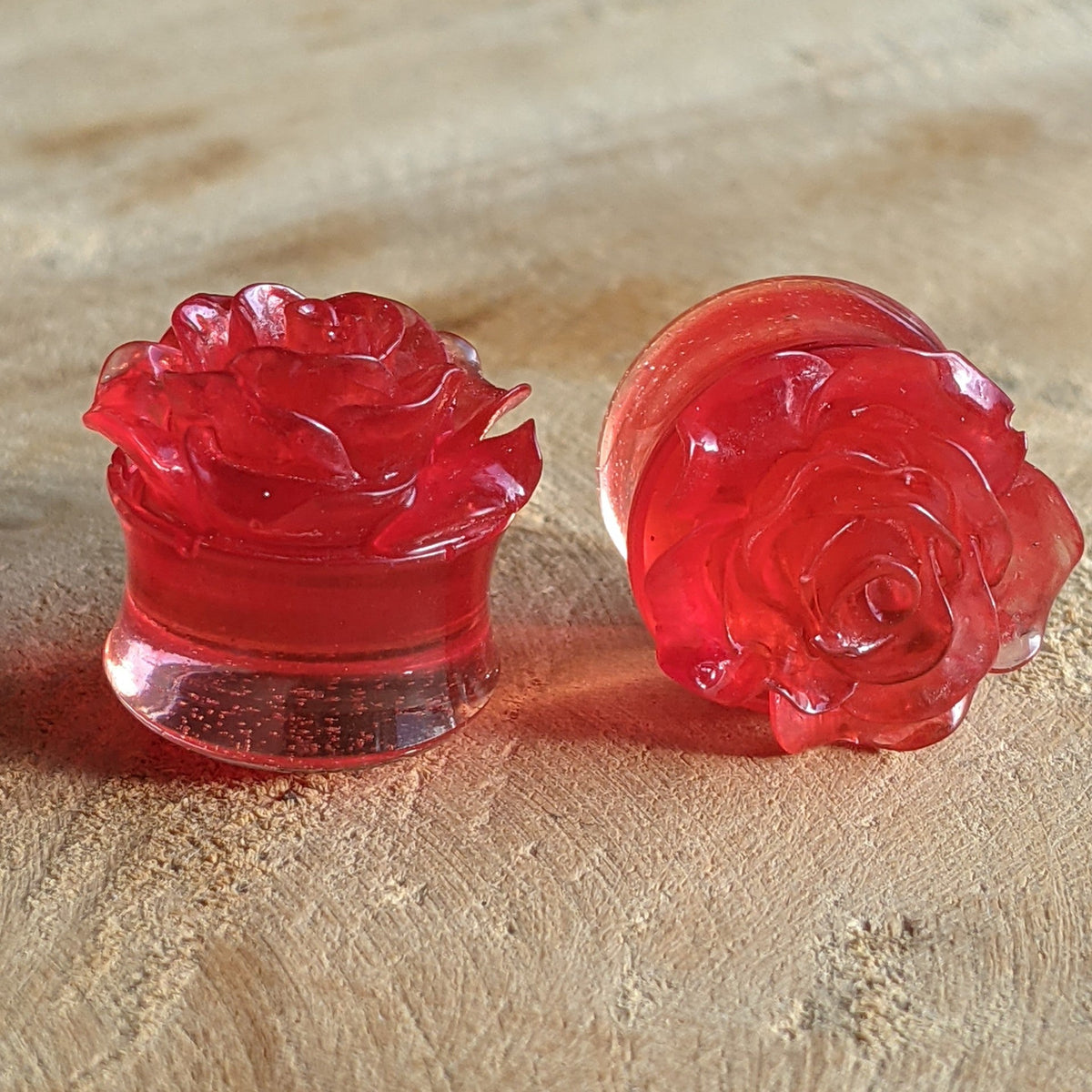 Deep red resin ear plugs - EL-Creations