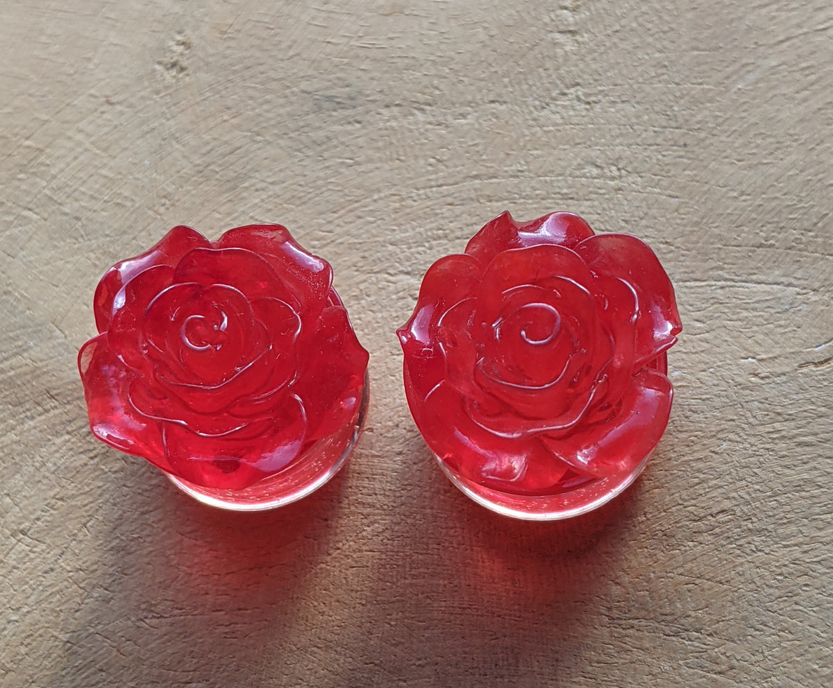 Round deep red resin ear plugs - EL-Creations