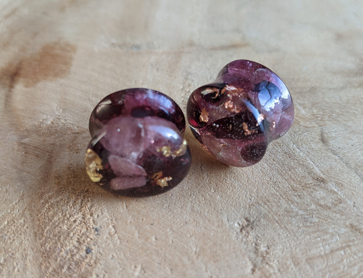 Tourmaline inspired resin ear plugs - EL-Creations