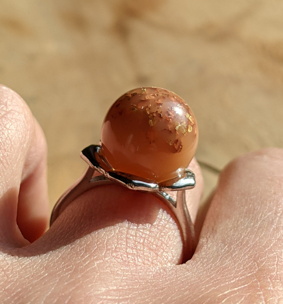 Handmade milky caramel resin ball ring – warm brown tones, adjustable silver band – EL-CreationS