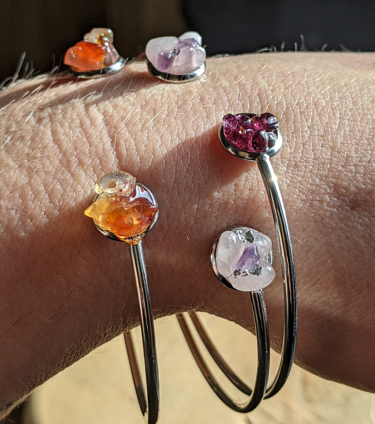 Minimalist garnet crystal cuff bracelet – EL-Creations