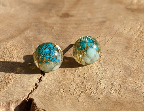 Aquamarine stud earrings, Flower studs, Nature earrings, Stone flower earrings