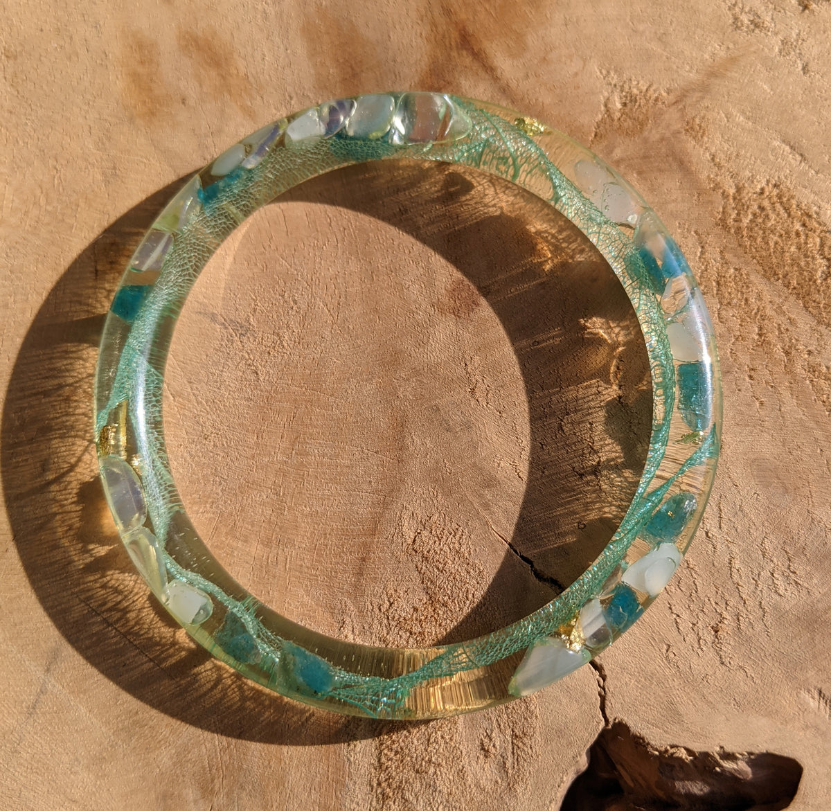 Handmade ocean inspired gemstone bracelet with skeleton leaves – EL-Creations