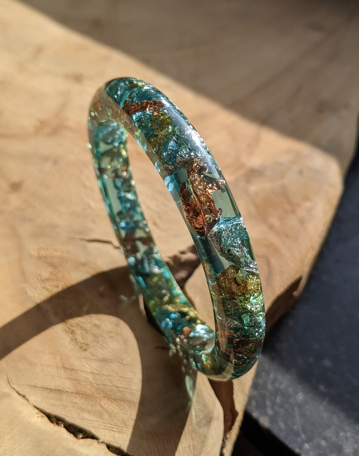 Modern blue resin bangle featuring gold silver and copper accents – EL-Creations