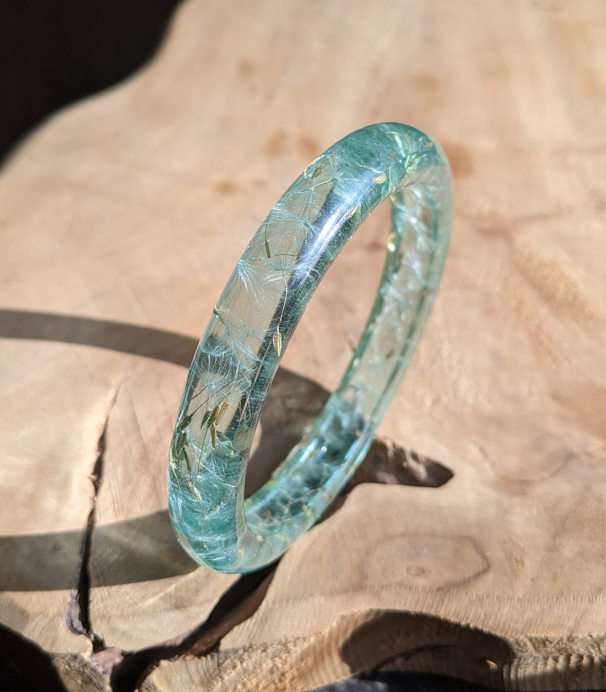 Botanical resin bracelet with genuine dandelion seeds – EL-Creations
