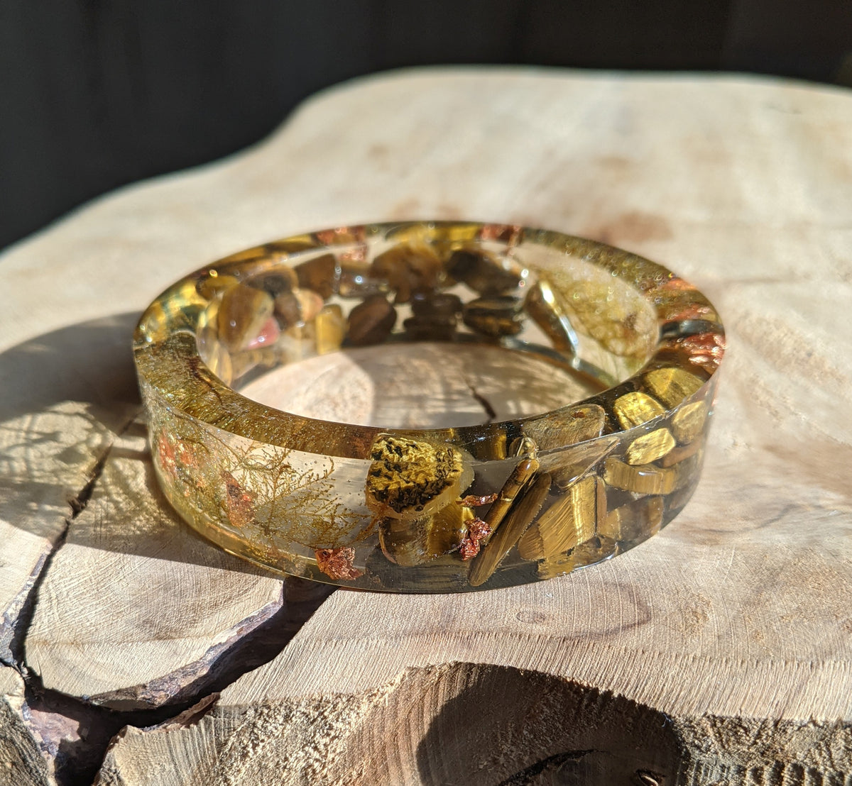 Nature inspired Tiger's Eye resin bracelet – EL-Creations