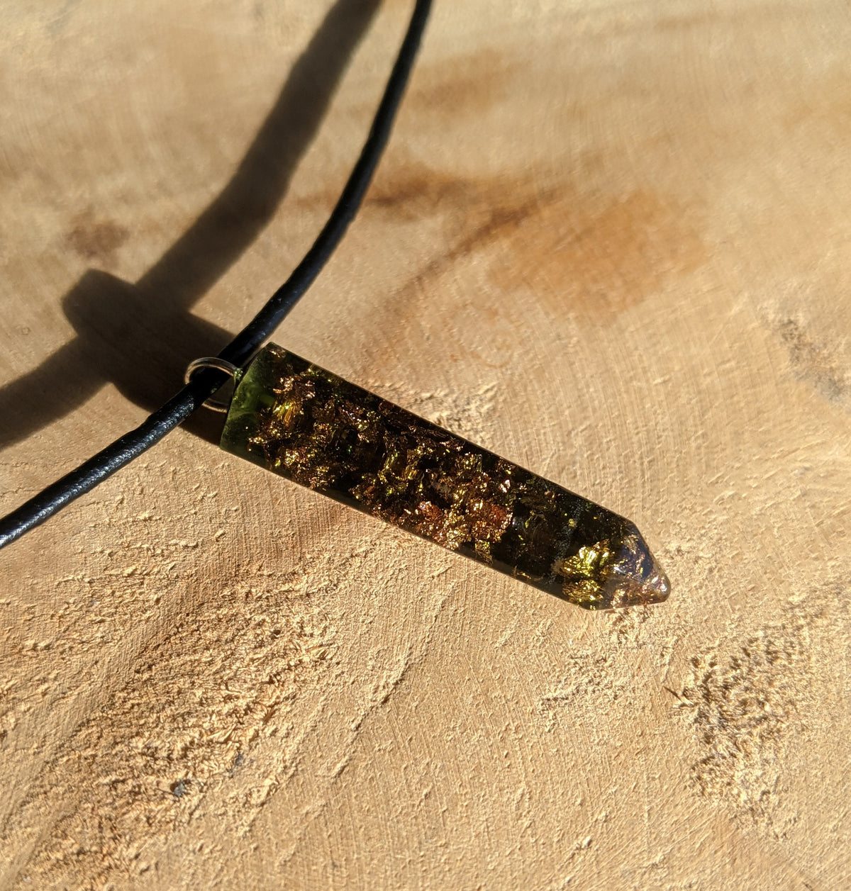 Handmade faceted green resin crystal necklace with copper shimmer EL-Creations