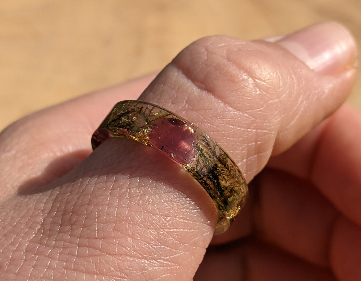 Handmade Garnet Moss Resin Ring by EL-Creations