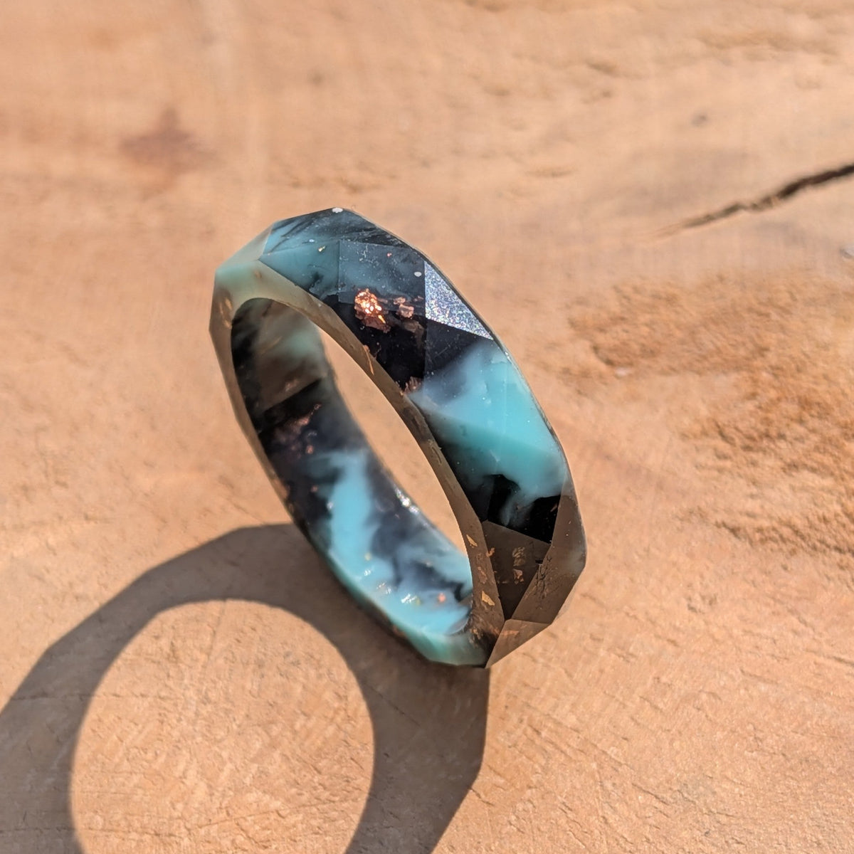 Black resin ring with turquoise inlay – EL-Creations