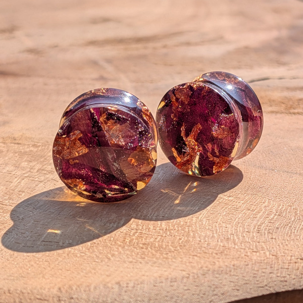 Dried rose copper flakes resin ear plugs handmade botanical jewelry EL-Creations