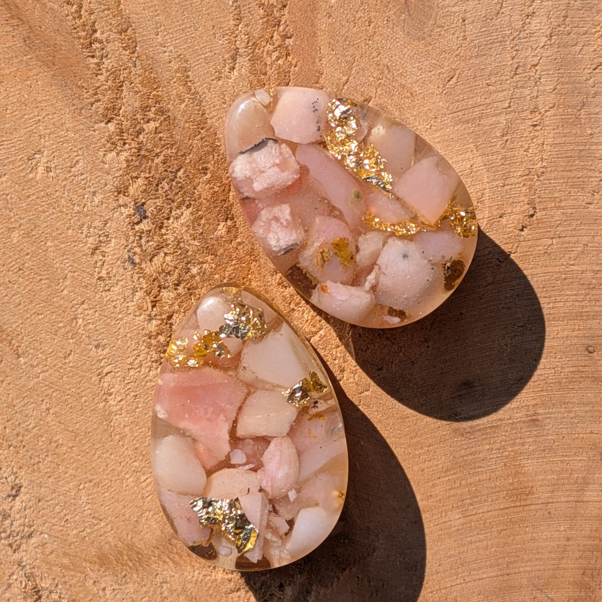 Unique teardrop rose quartz ear plugs handcrafted in resin EL-Creations