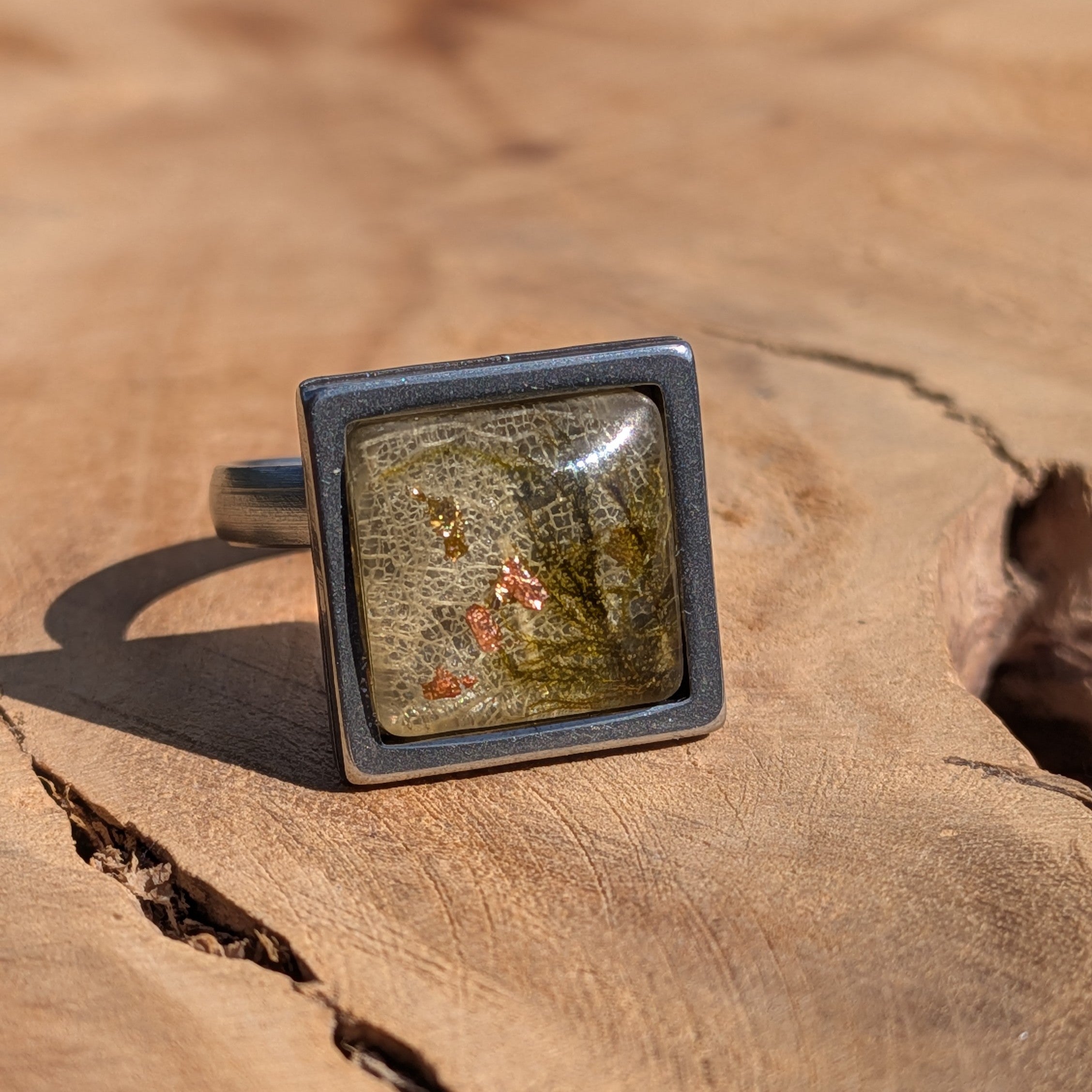 Skeleton Leaf, Moss & Copper Flakes Resin Ring – Square Stainless Steel 15mm