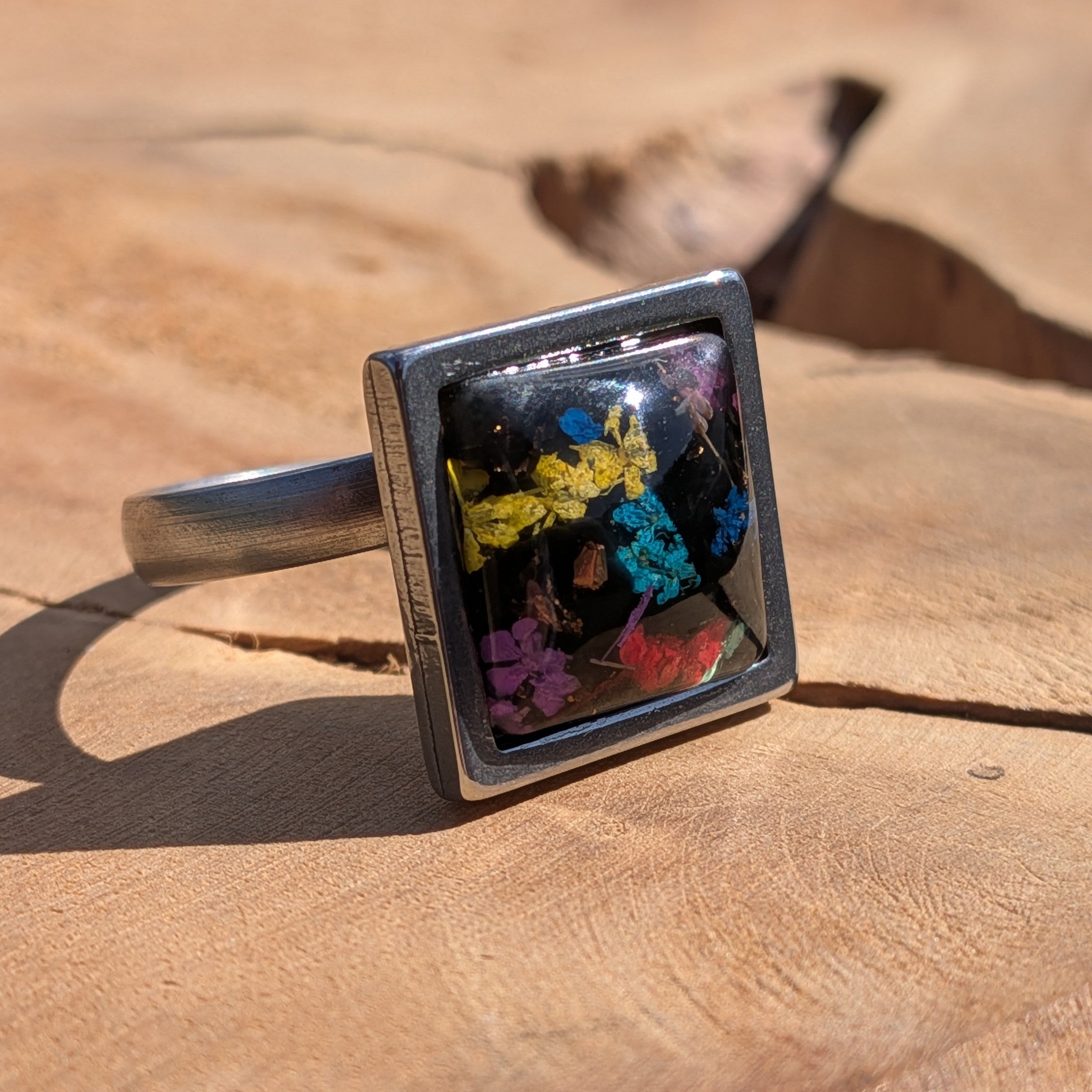Colourful Dried Flowers Resin Ring – Black Square Stainless Steel 15mm