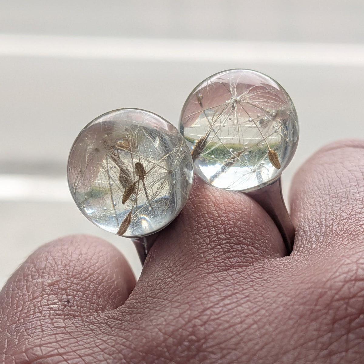 Handmade adjustable ring with real dandelion seeds in clear resin sphere, EL-Creations