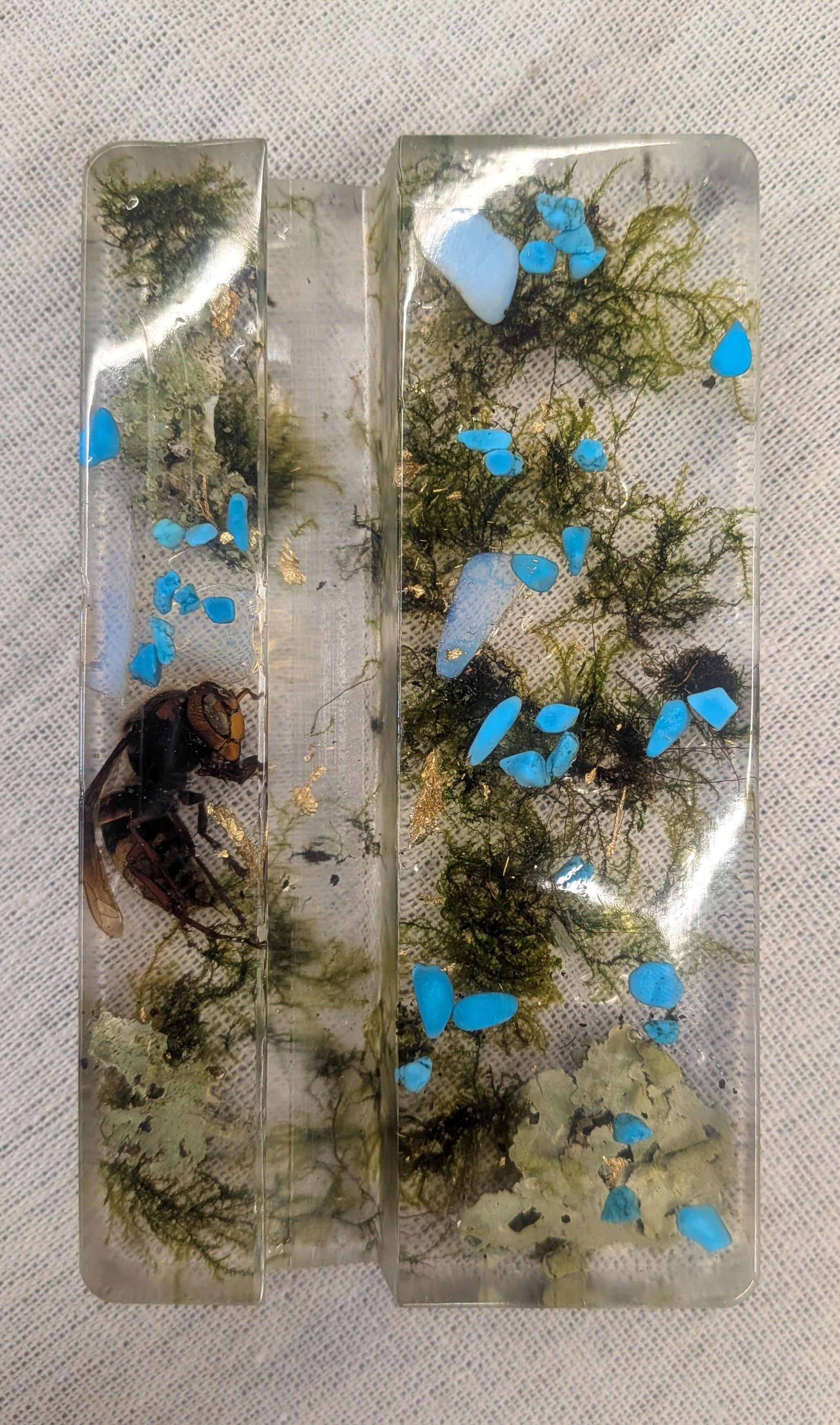 Resin Phone Stand - Beetle, Moss & Blue Stones