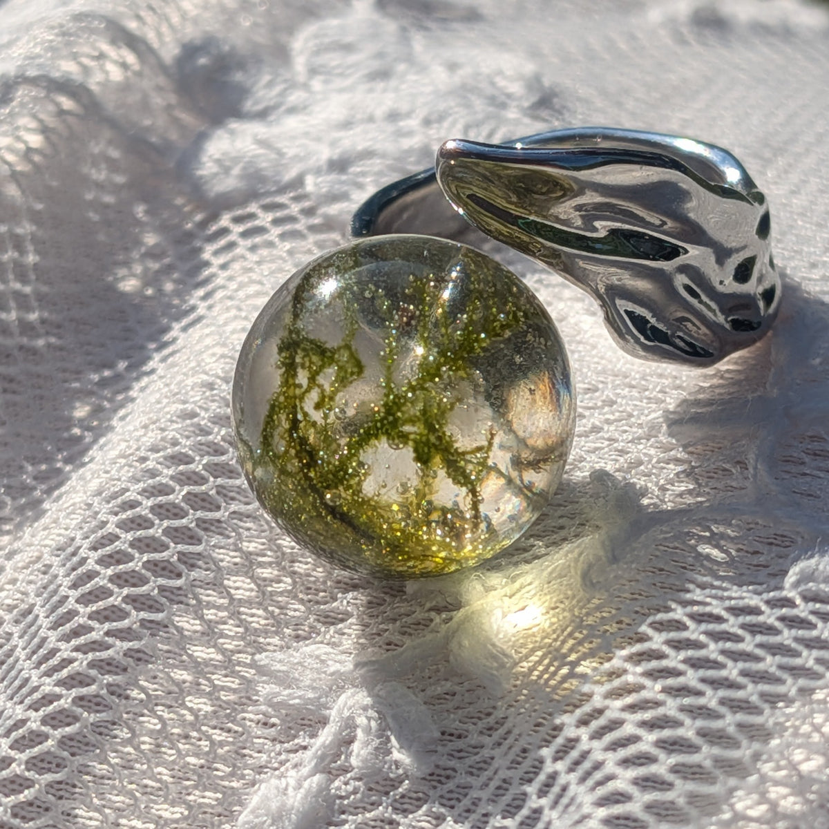 Woodland resin ring with real moss jewelry for women – EL-CreationS