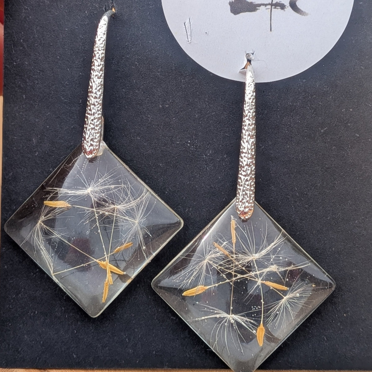 Real dandelion seed resin jewelry – EL-Creations