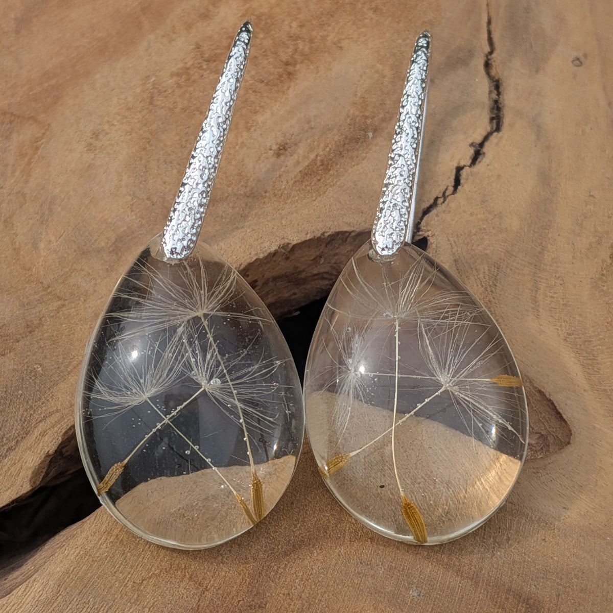 Botanical resin jewelry featuring real dandelion seeds – EL-Creations
