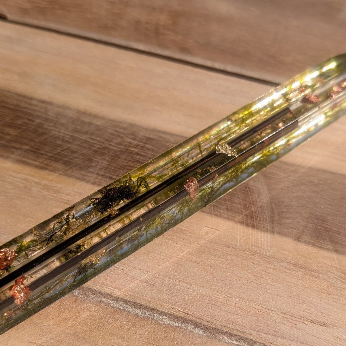 Handmade refillable pen with natural forest moss – EL-Creations
